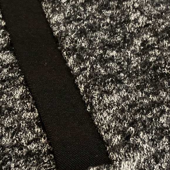 Loft Petite wool skirt - Picture 5 of 9